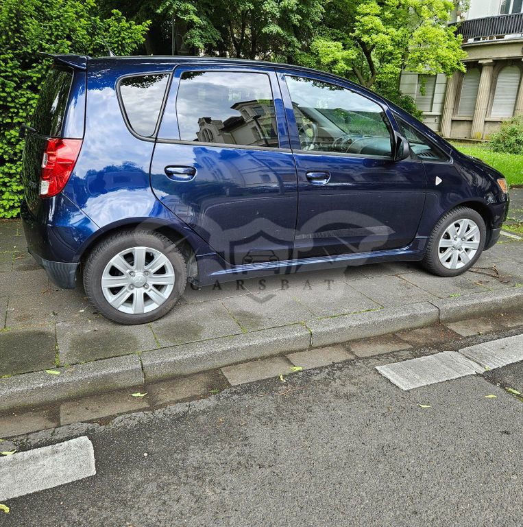 Mitsubishi Colt 2012