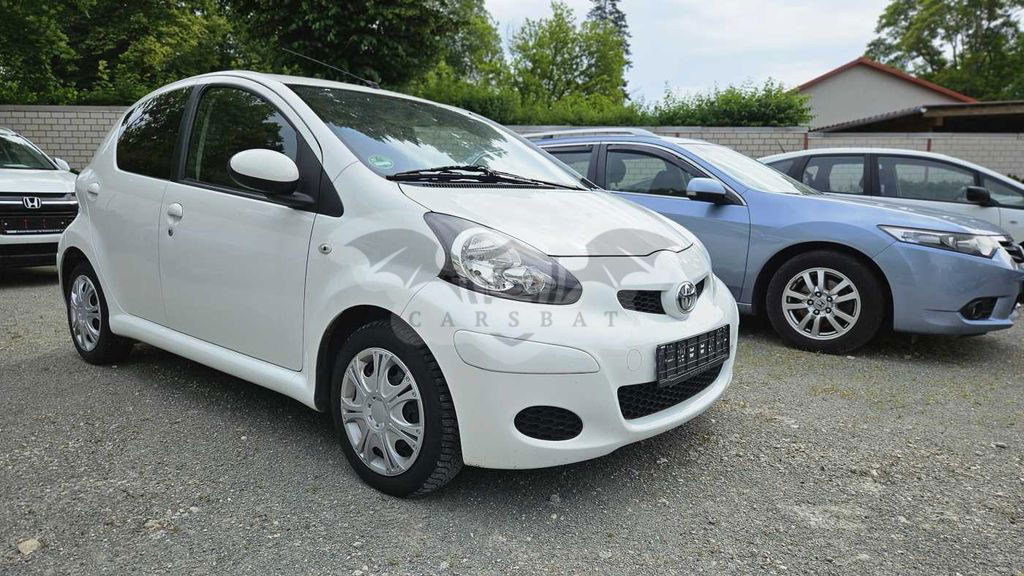 Toyota Aygo X 2011