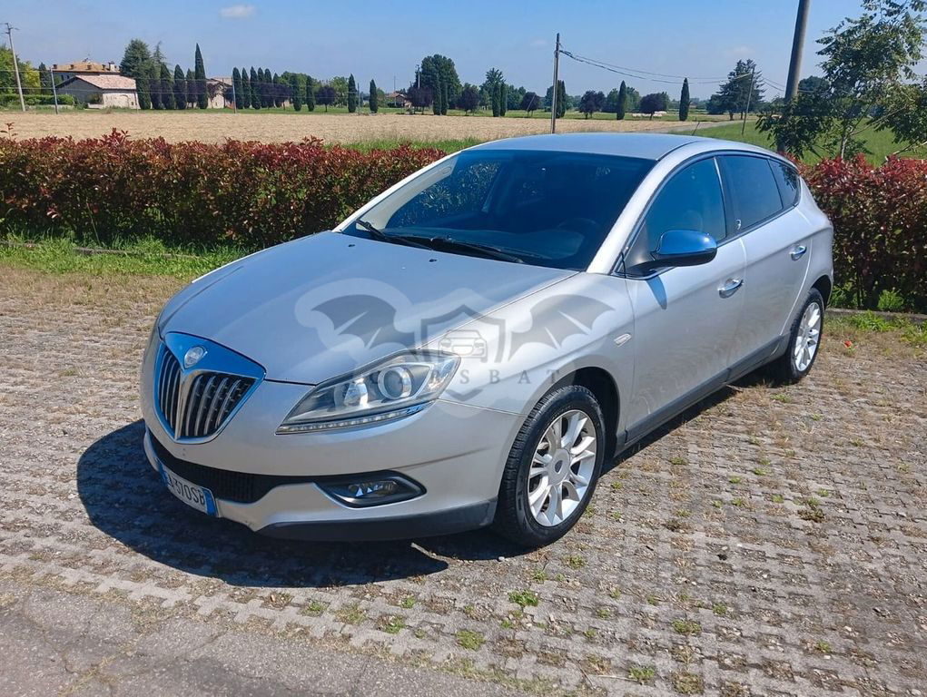 Lancia Delta 2010