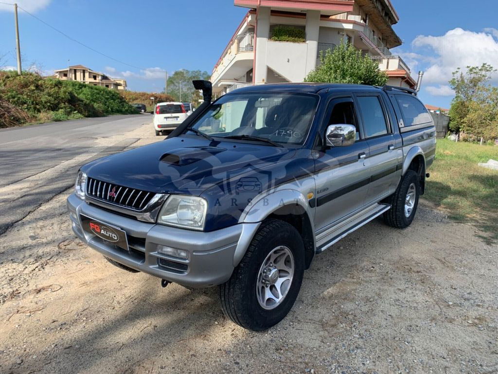 Mitsubishi L200 2001