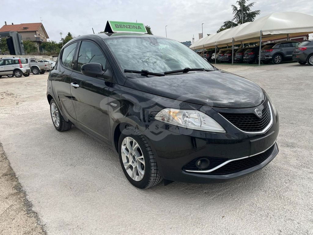 Lancia Ypsilon 2016