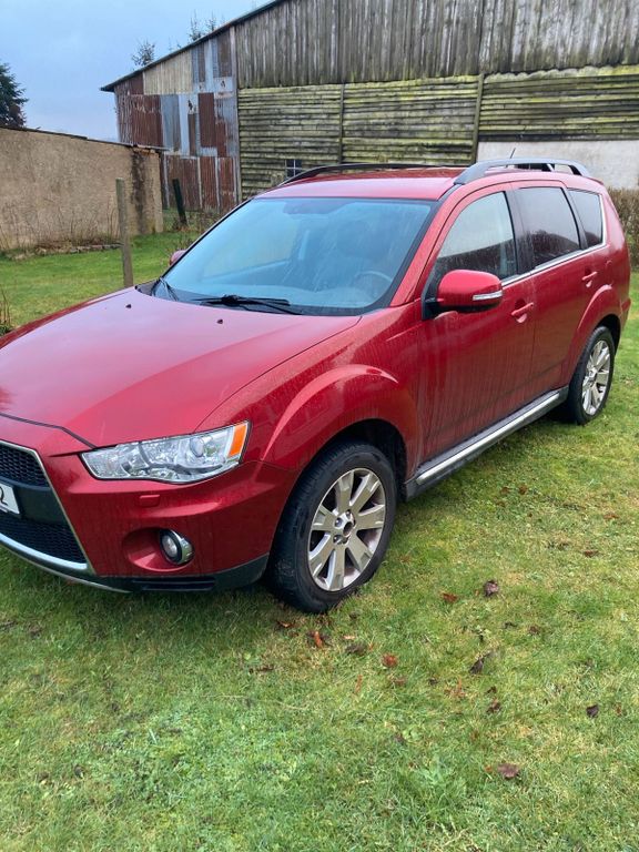 Mitsubishi Outlander 2011