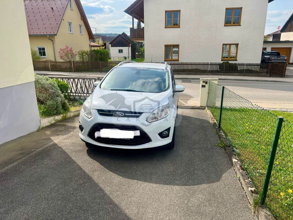 Ford Grand C-Max 2012