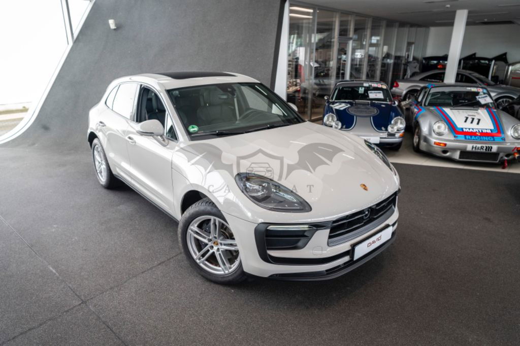 Porsche Macan 2023