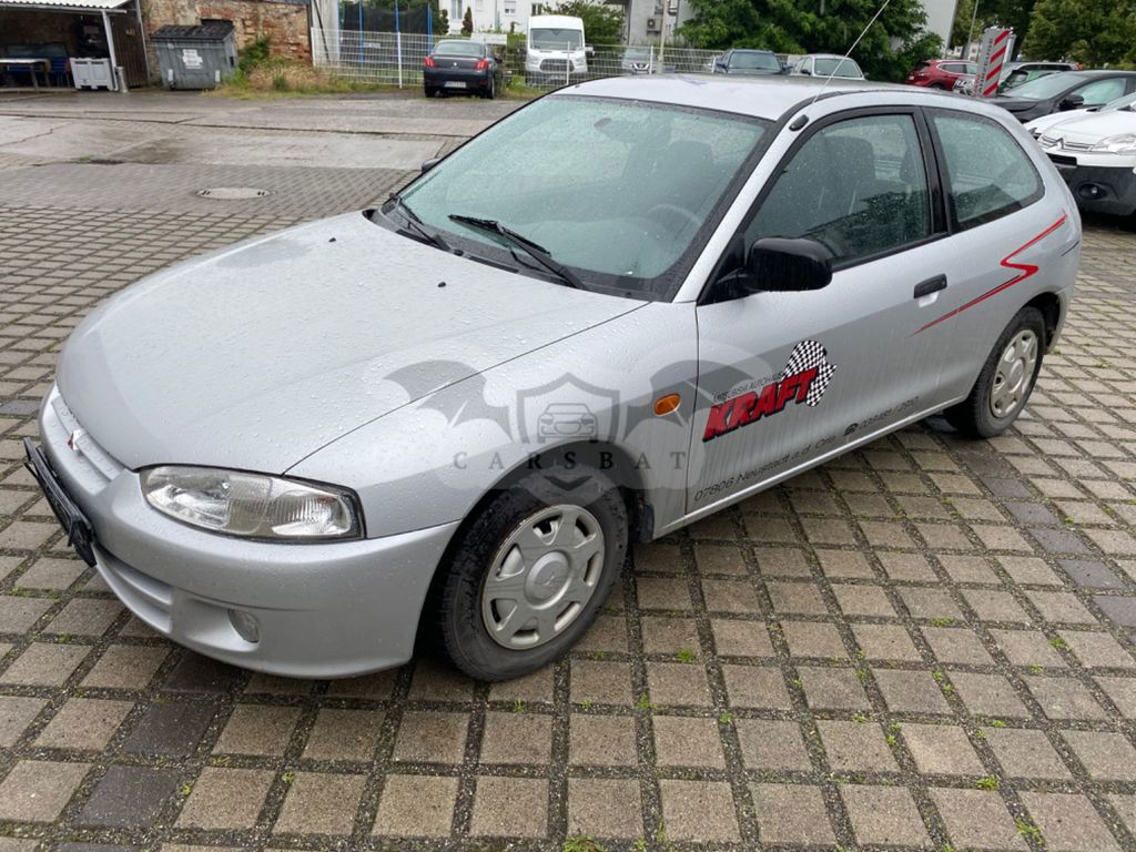 Mitsubishi Colt 1998