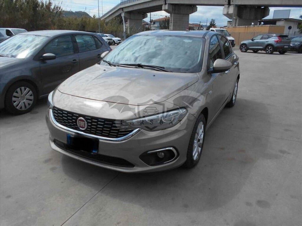 Fiat Tipo 2021