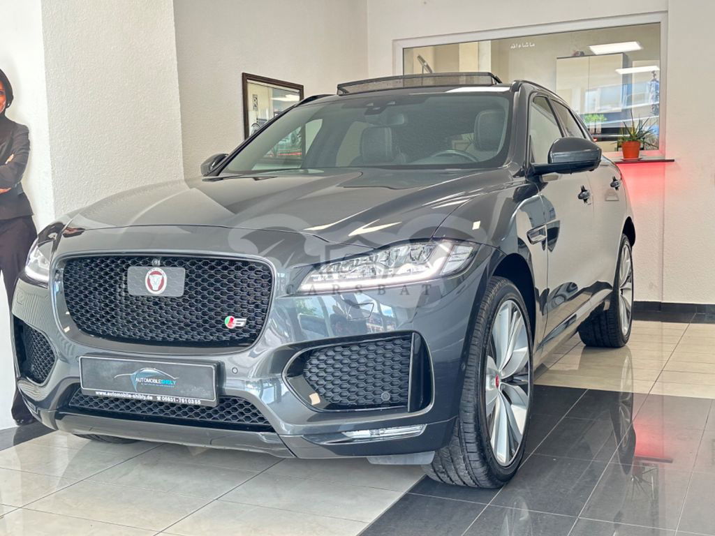 Jaguar F-Pace 2017
