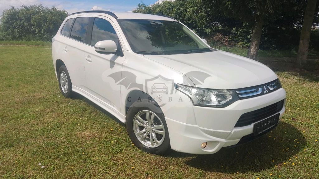 Mitsubishi Outlander 2013