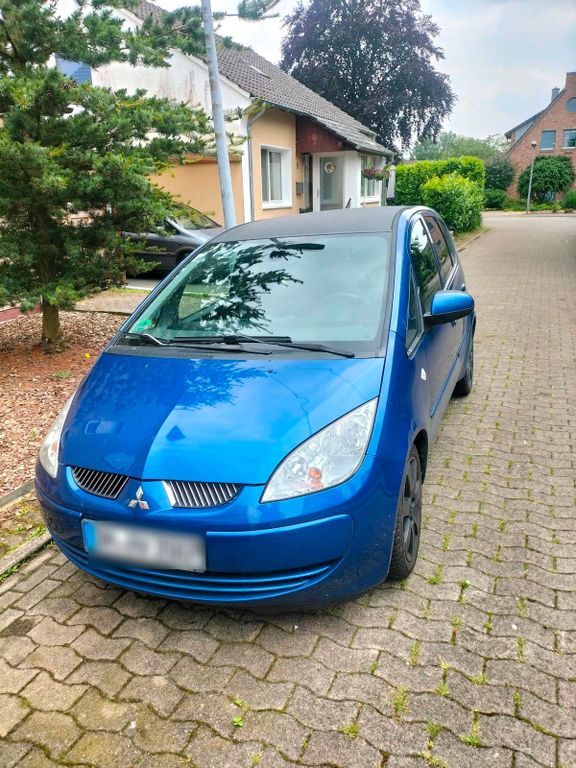 Mitsubishi Colt 2006