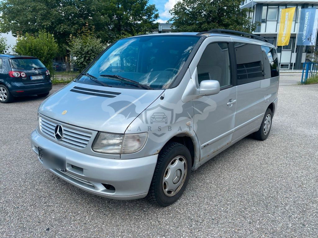 Mercedes-Benz V 220 2002