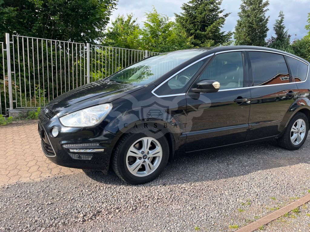Ford S-Max 2012