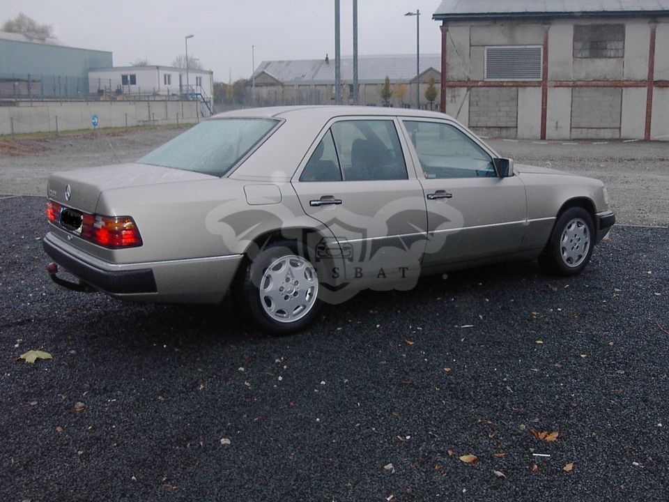 Mercedes-Benz 250 1991
