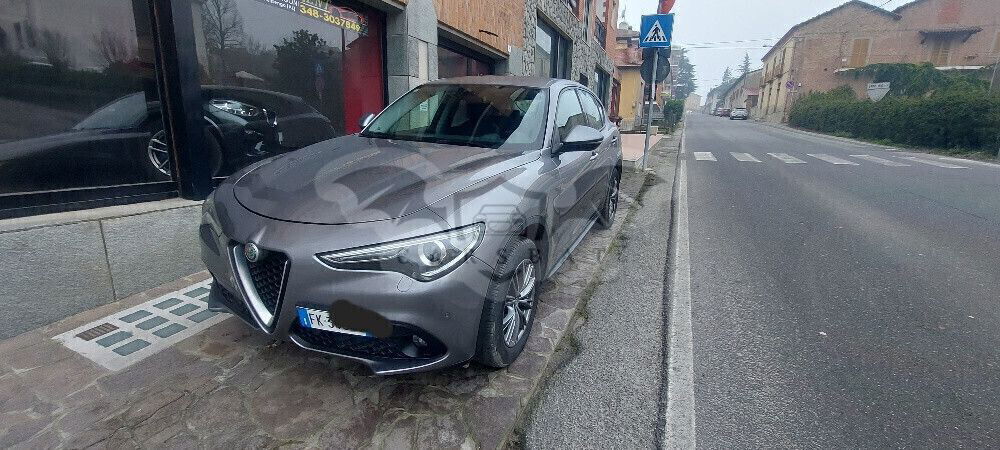 Alfa Romeo Stelvio 2017