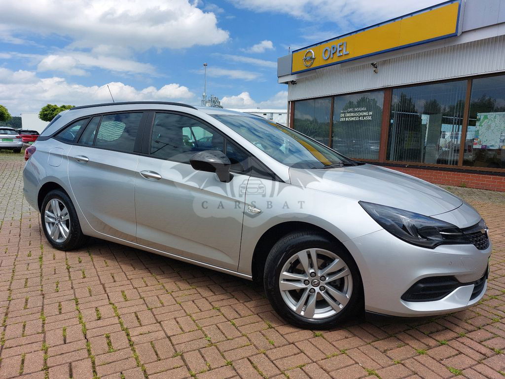Opel Astra 2021