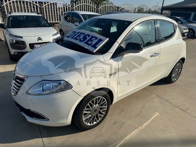 Lancia Ypsilon 2012