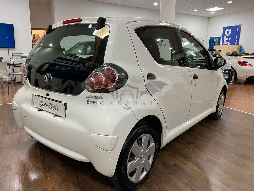 Toyota Aygo X 2011
