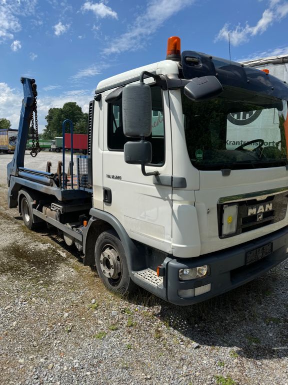 MAN M2000 2012