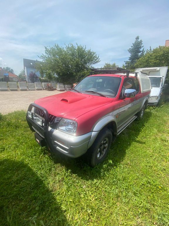 Mitsubishi L200 1999