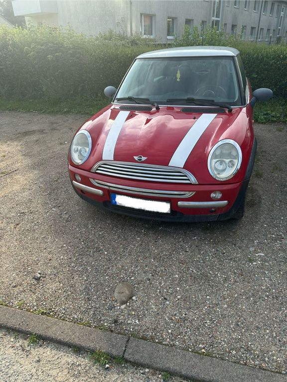 Mini One 2004