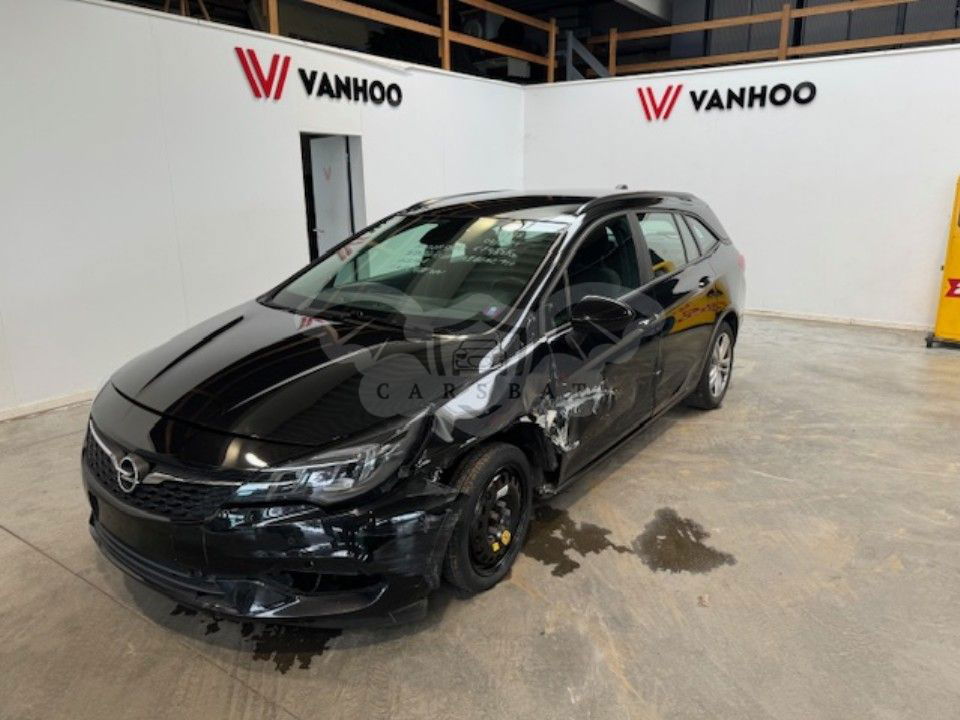 Opel Astra 2021