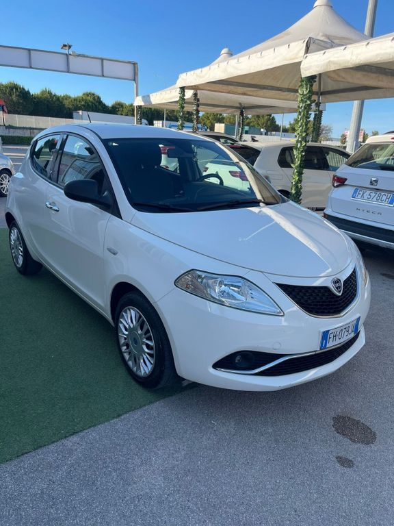 Lancia Ypsilon 2017