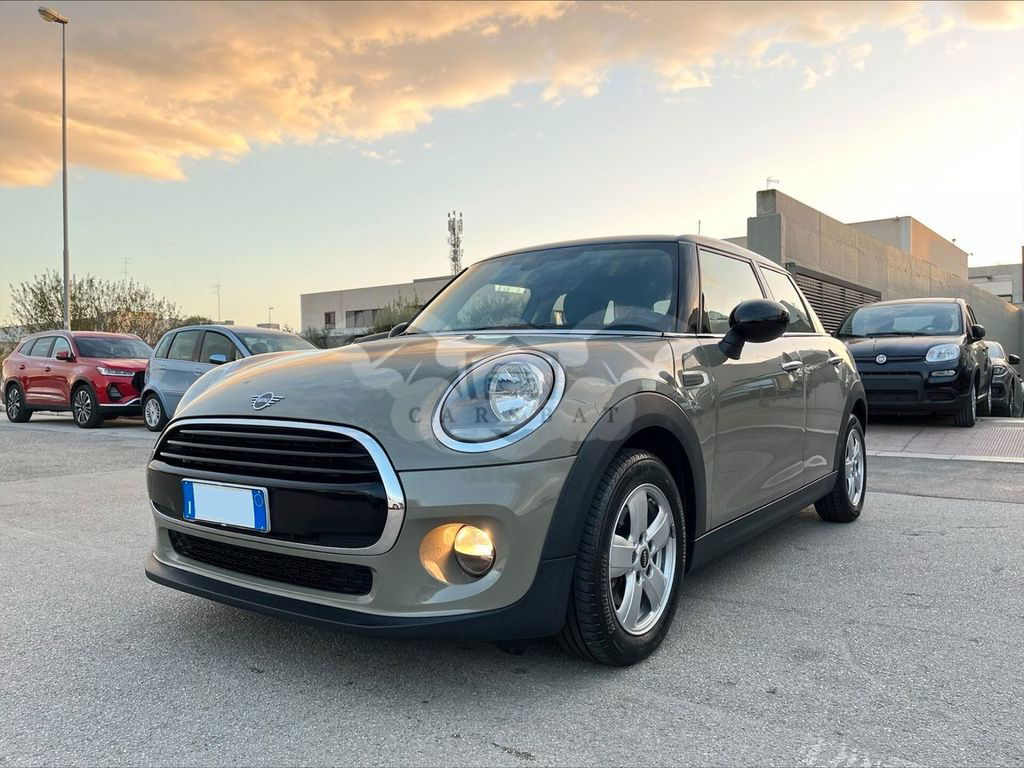 Mini Cooper 2019