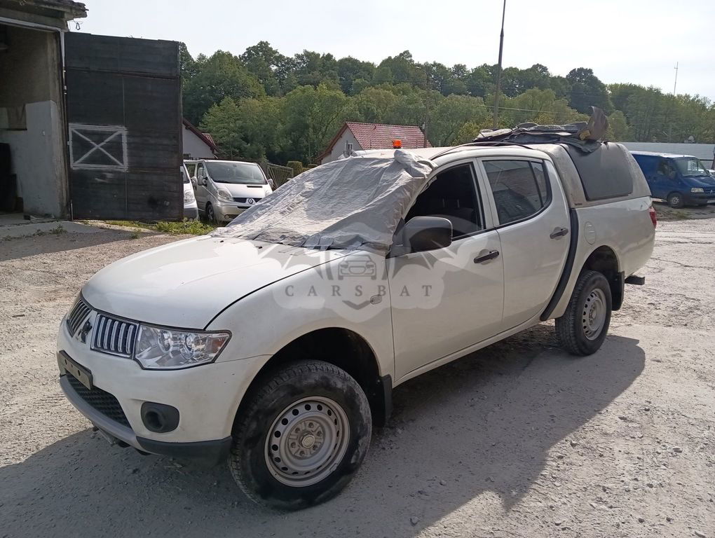 Mitsubishi L200 2014