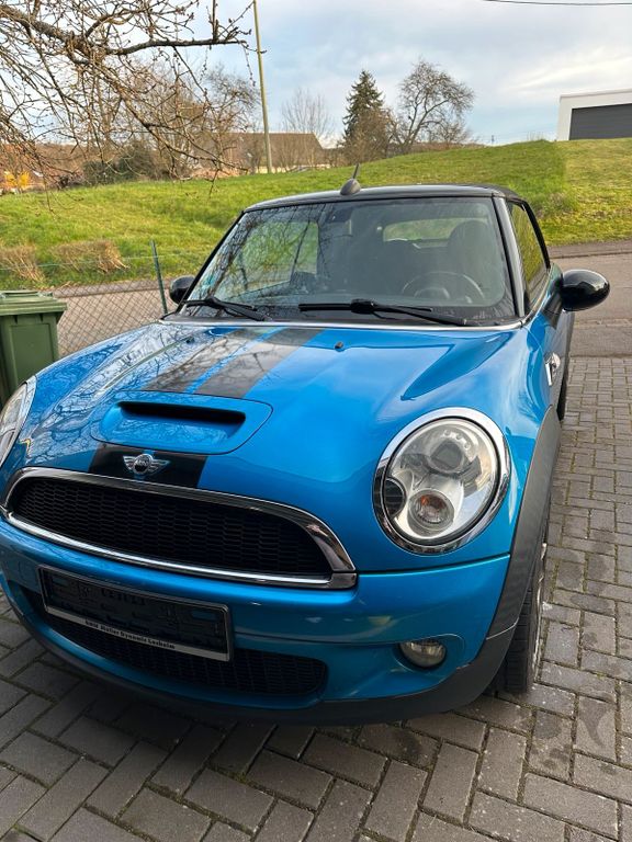 Mini Cabrio 2010