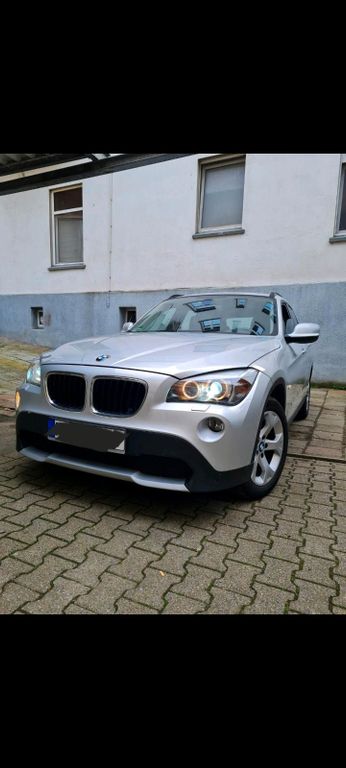 BMW iX 2011