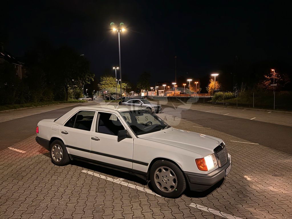 Mercedes-Benz 250 1988