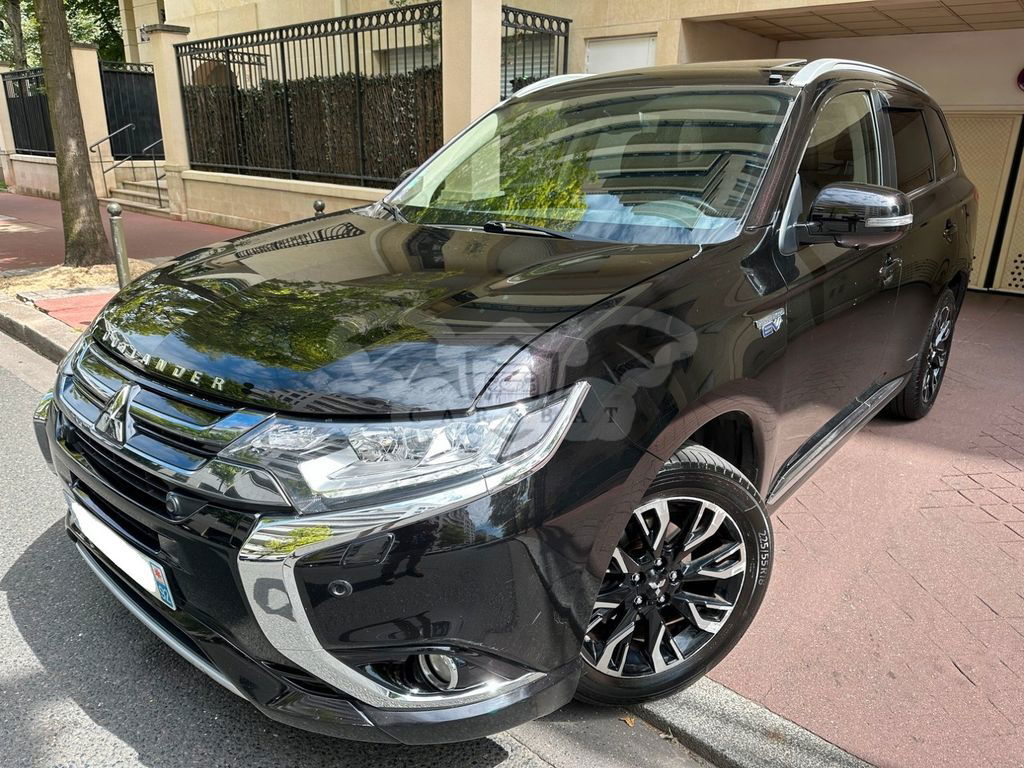 Mitsubishi Outlander 2016