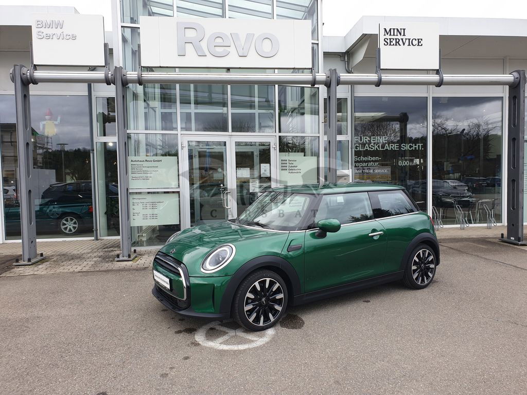 Mini One 2022
