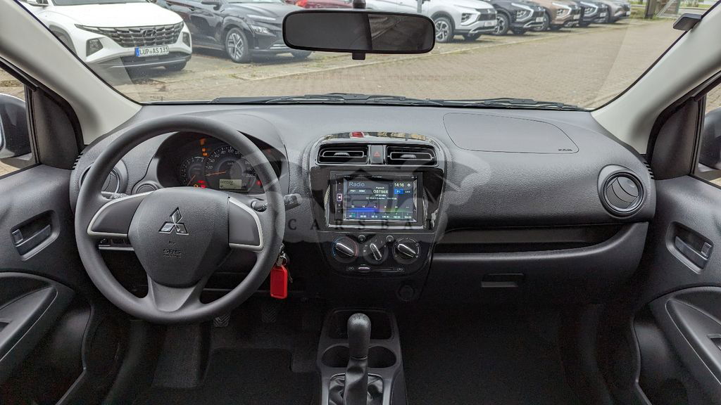 Mitsubishi Space Star 2024
