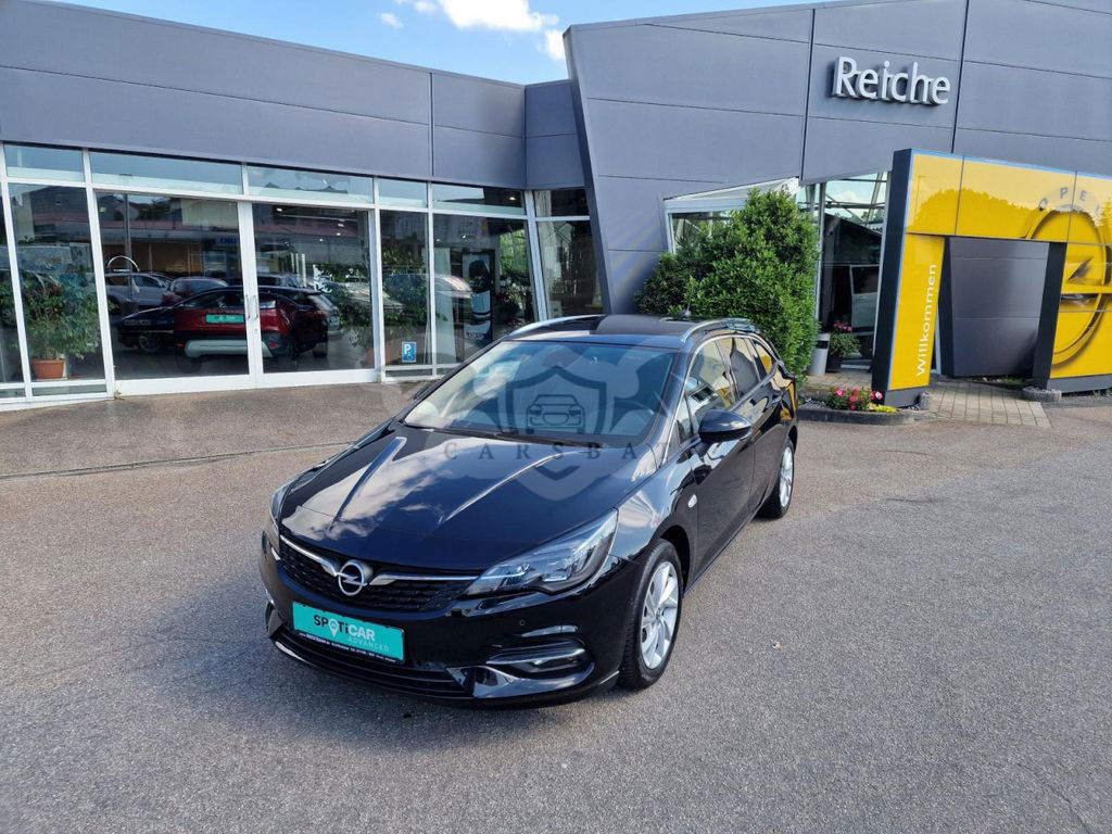 Opel Astra 2022