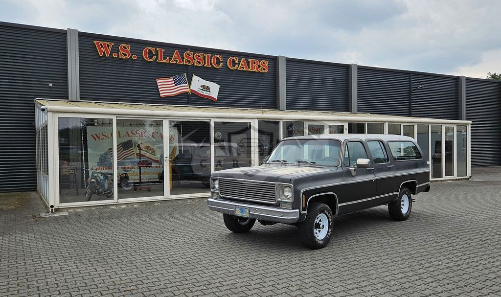 Chevrolet Suburban 1976
