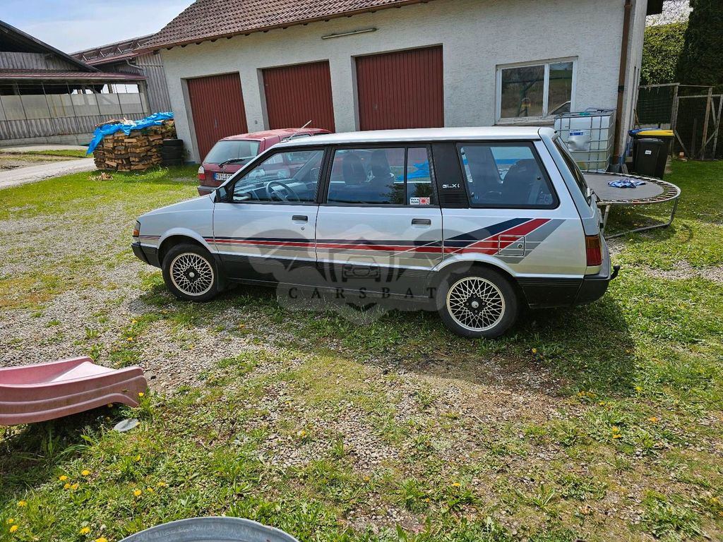 Mitsubishi Space Wagon 1990