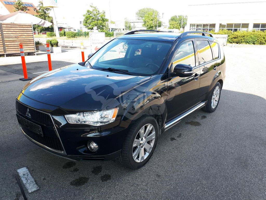 Mitsubishi Outlander 2012