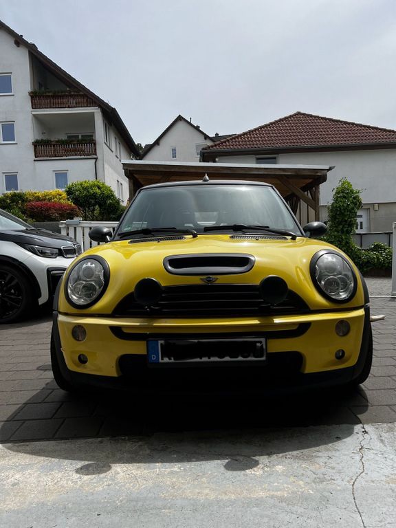Mini Cabrio 2004