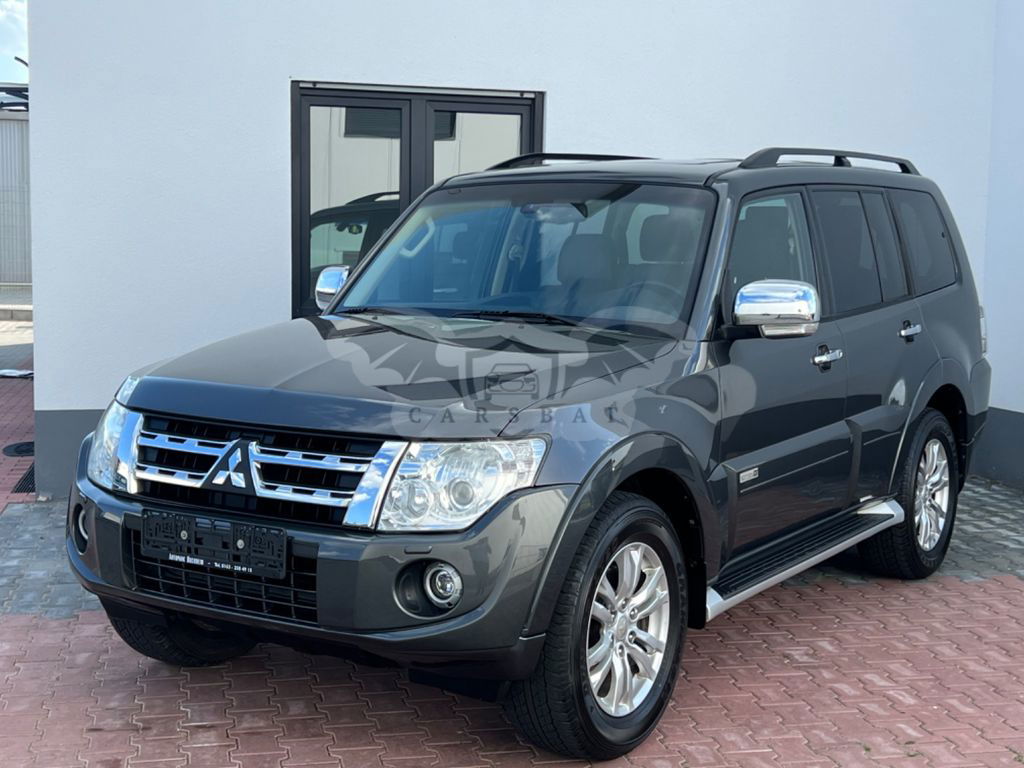 Mitsubishi Pajero 2013