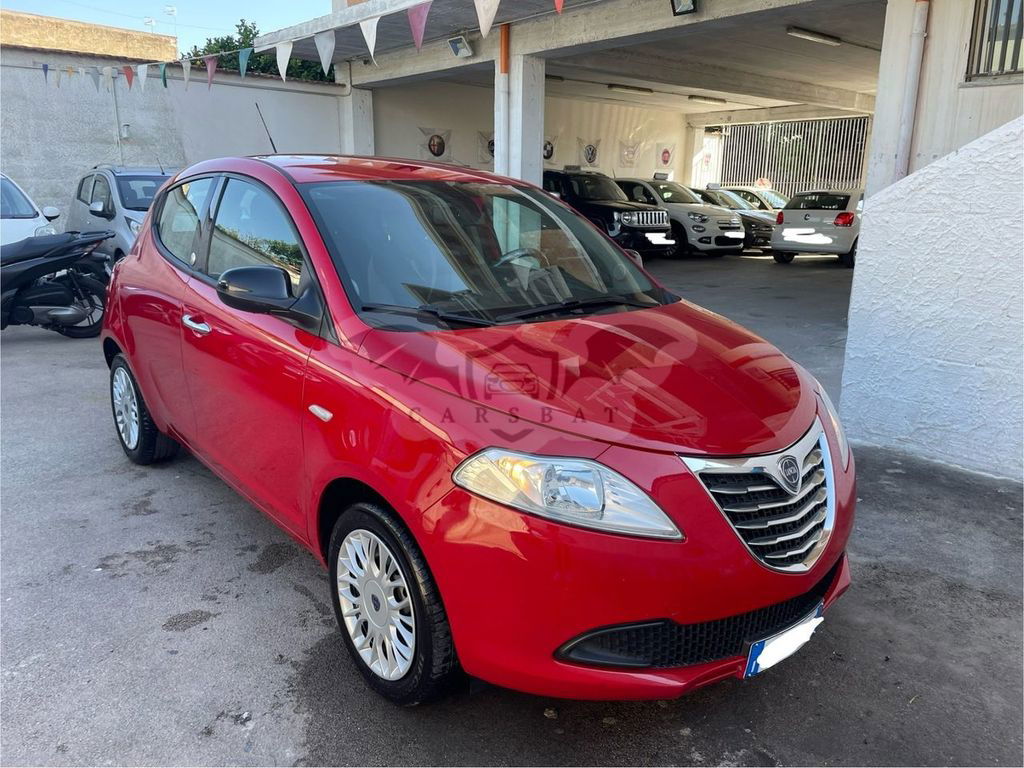 Lancia Ypsilon 2014
