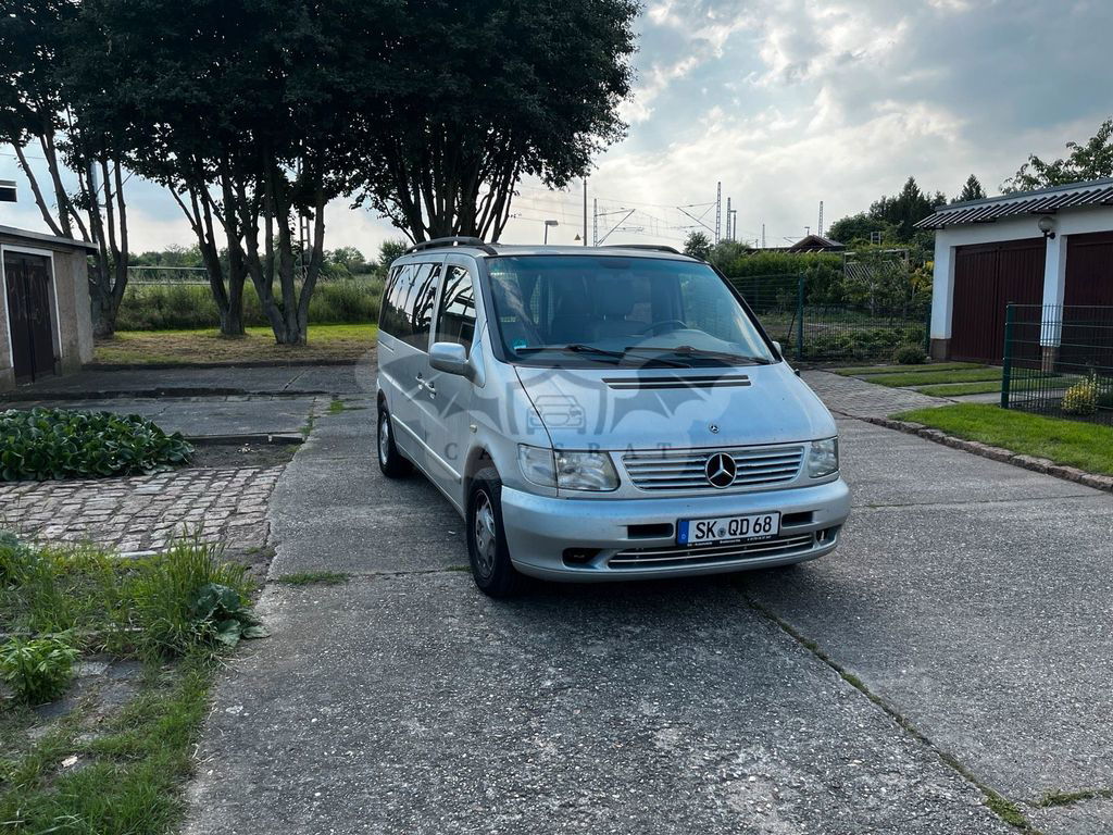 Mercedes-Benz V 220 2002