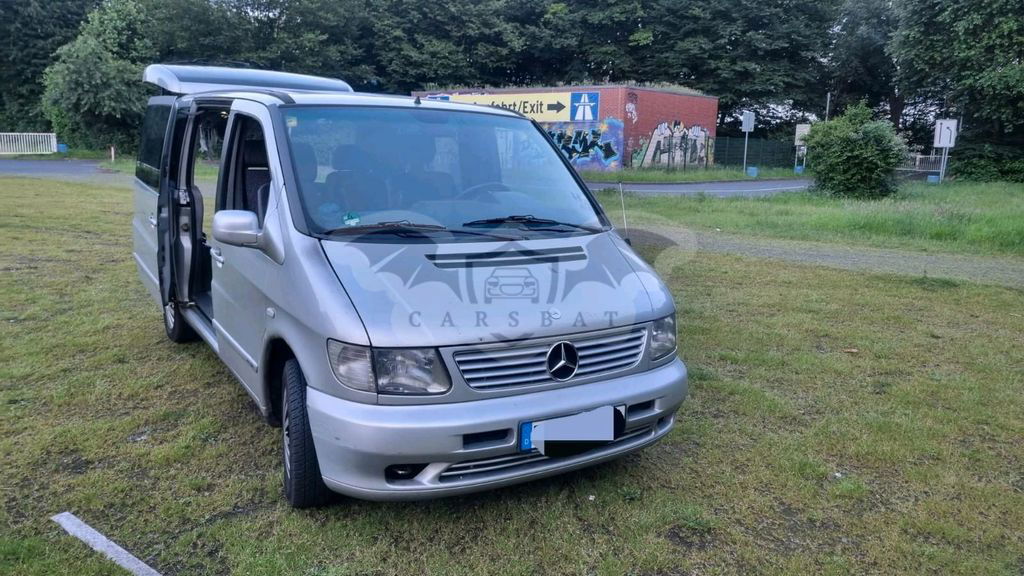 Mercedes-Benz V 220 2001