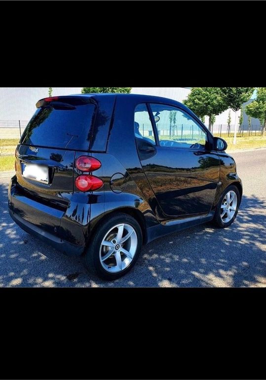Smart Fortwo 2011