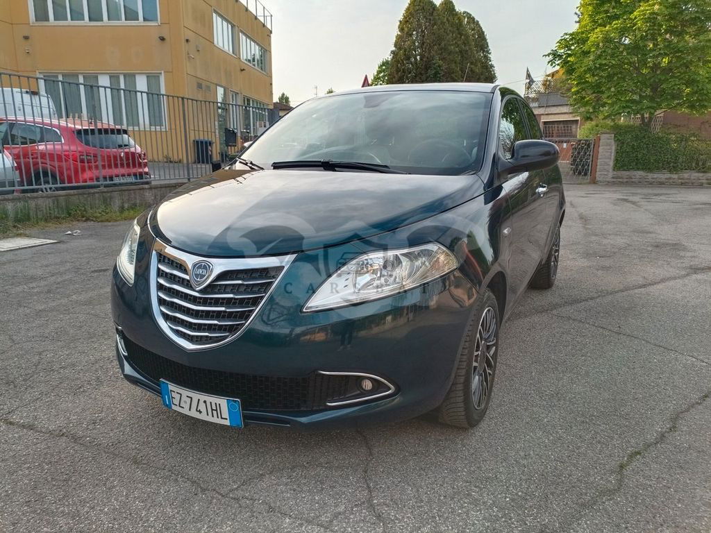 Lancia Ypsilon 2015