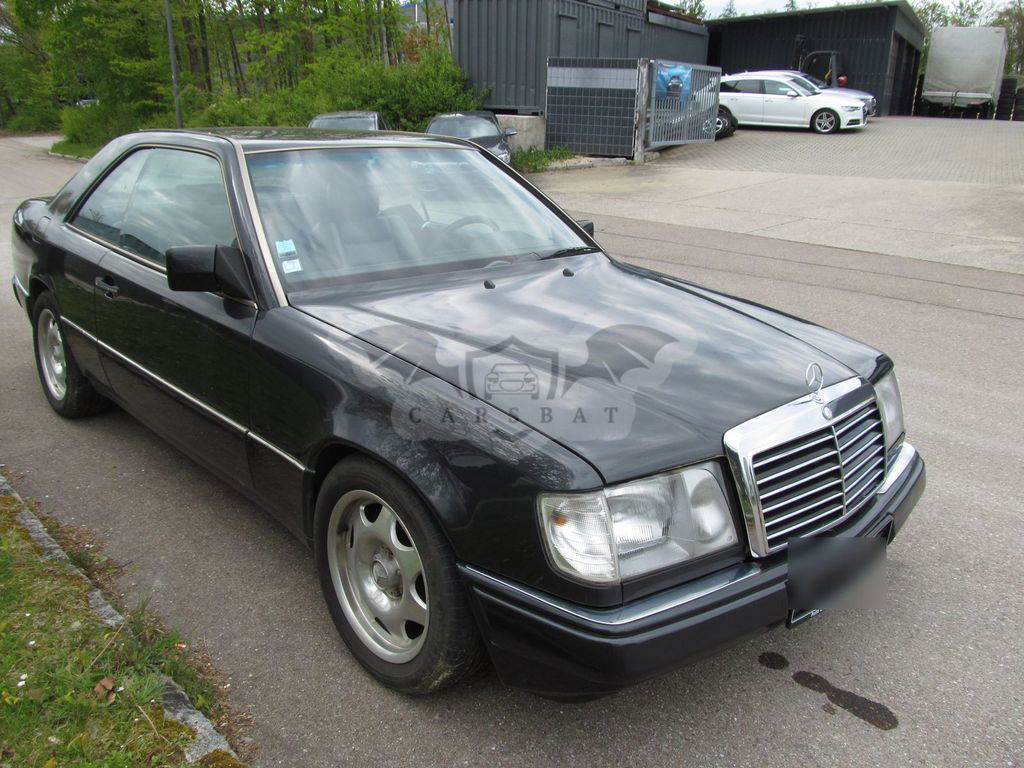 Mercedes-Benz CE 300 1990