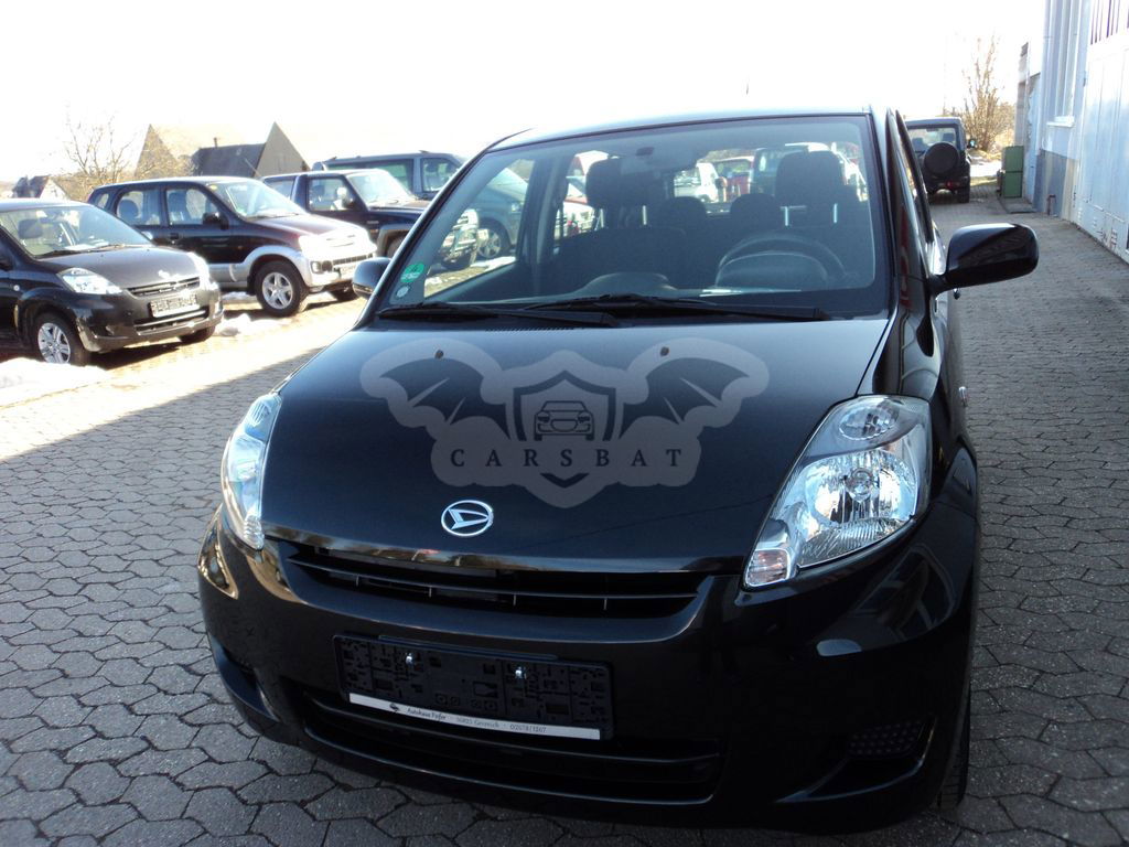 Daihatsu Sirion 2011