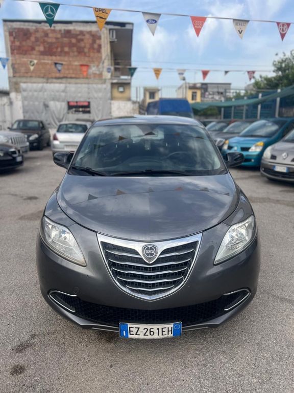 Lancia Ypsilon 2015