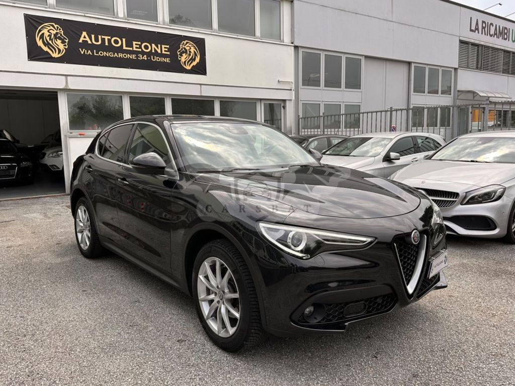 Alfa Romeo Stelvio 2017