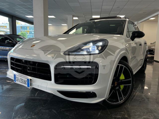 Porsche Cayenne 2022