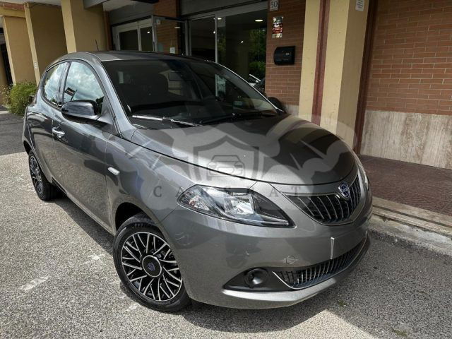 Lancia Ypsilon 2024
